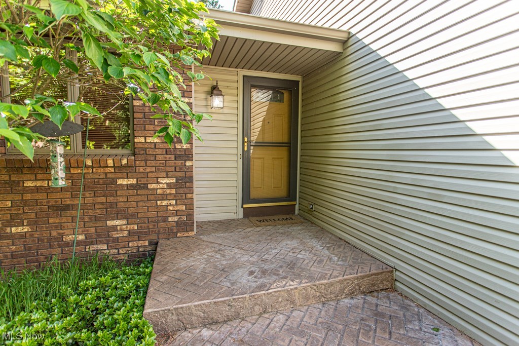 115 Diamond Way, Cortland, Ohio image 2