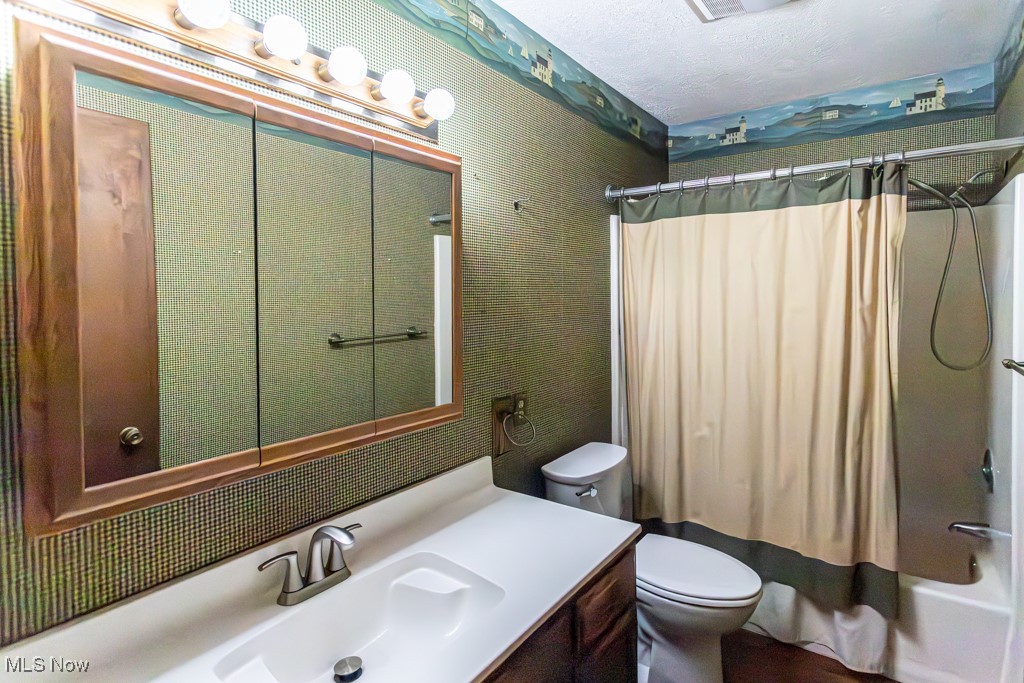 115 Diamond Way, Cortland, Ohio image 24