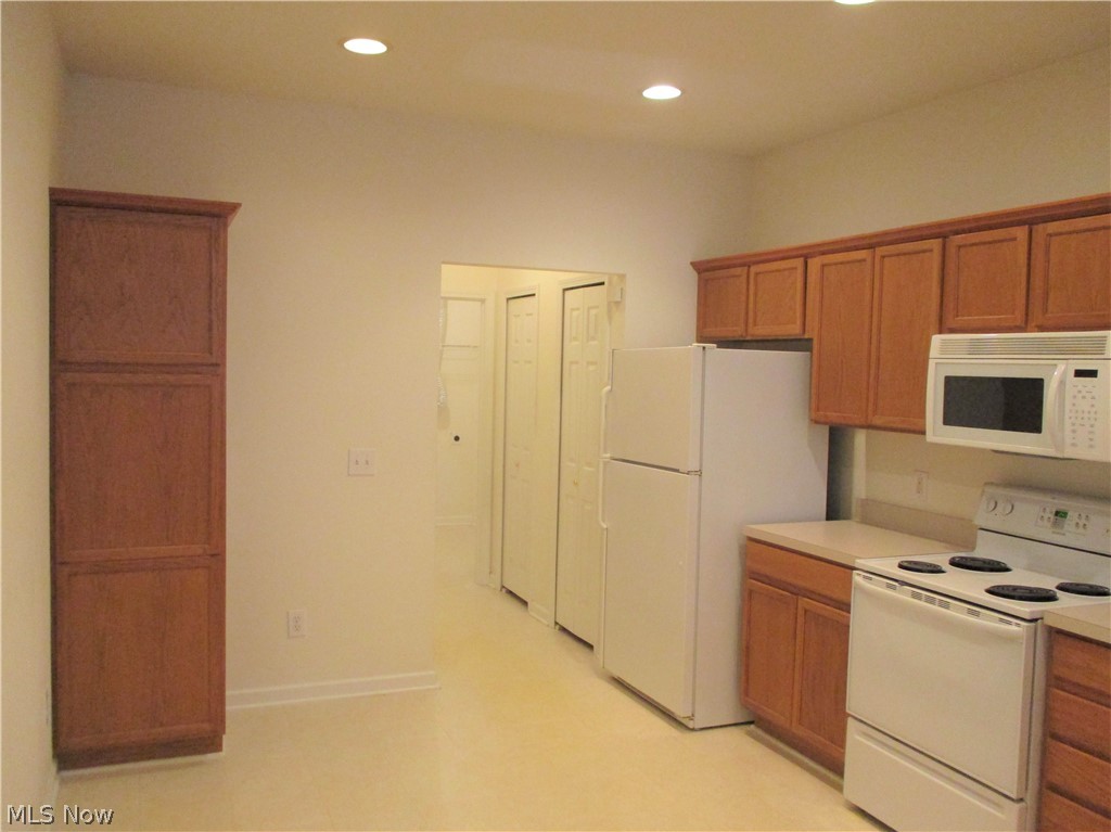 Crossings/Northwest Condo Ph I - Residential