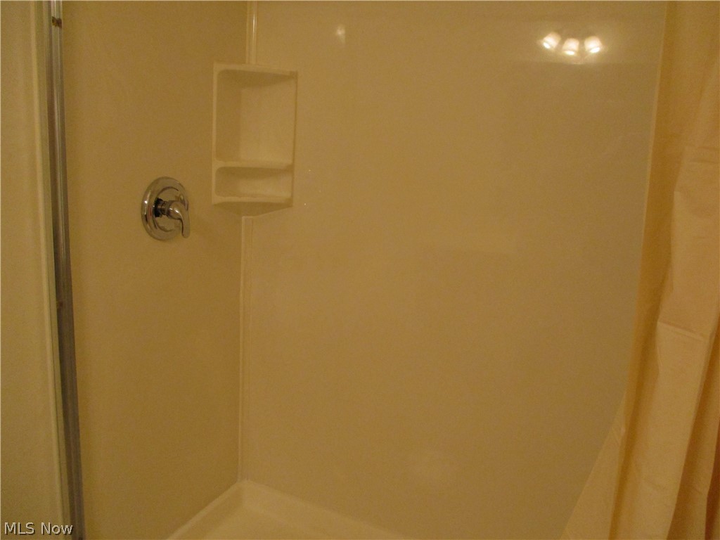 Crossings/Northwest Condo Ph I - Residential