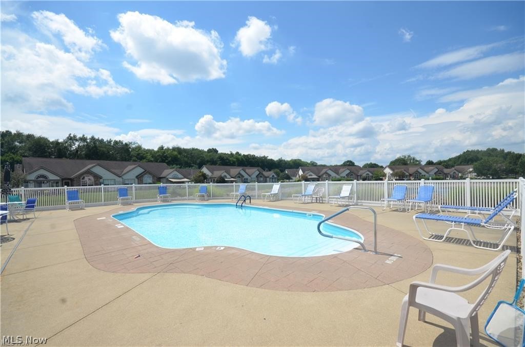 Crossings/Northwest Condo Ph I - Residential