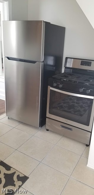 Land & Home Cos 01 - Residential Income