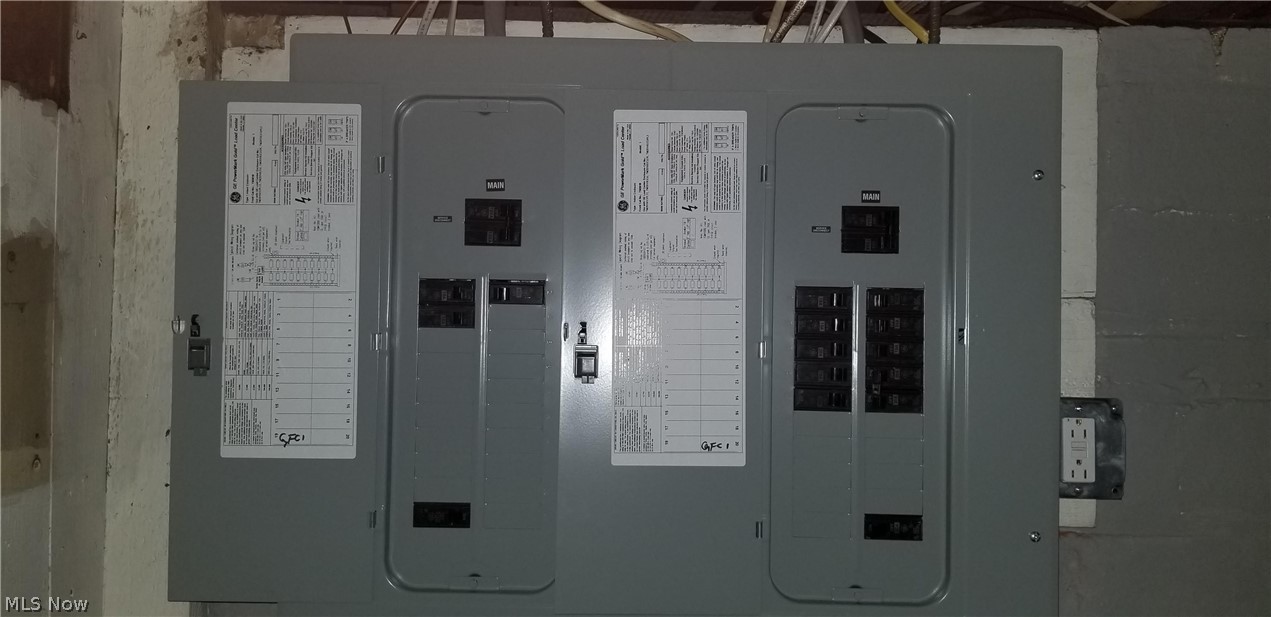 Land & Home Cos 01 - Residential Income