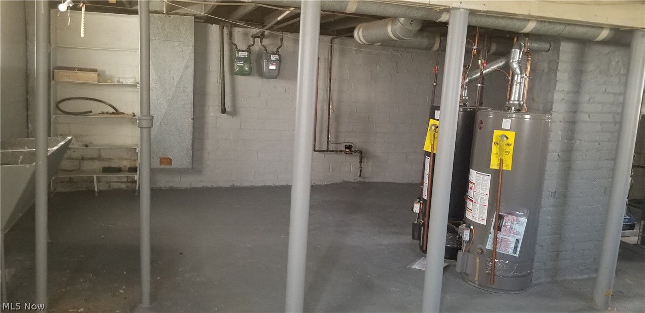 Land & Home Cos 01 - Residential Income