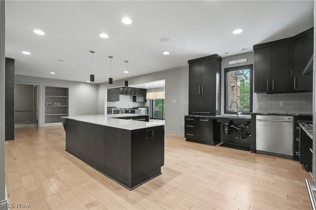 Silver Lake Highlands - Residential