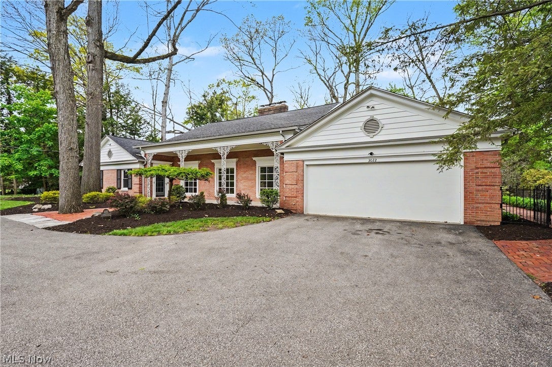 3022 Harriett Road