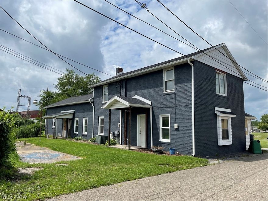 This well kept four bedroom home is tucked away off Jackson Alley.  It has ample storage, space and possibilities. There is one bedroom on the first floor which could be a mother in law suite.  Upstairs has three spacious bedrooms and a second full bath.  The back of the home has two separate covered entry ways. Roof, gutters, and fresh paint were done in 2019.The hot water tank is brand new.
If you have taken a look at this one before take a second look! Many updates and repairs have been done including fresh pain throughout, remodeled down stairs bathroom, flooring repaired, and more.