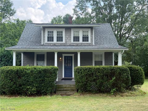 Homes For Sale - 5806 Portage Street<br/> Stark County, North Canton, OH 44720