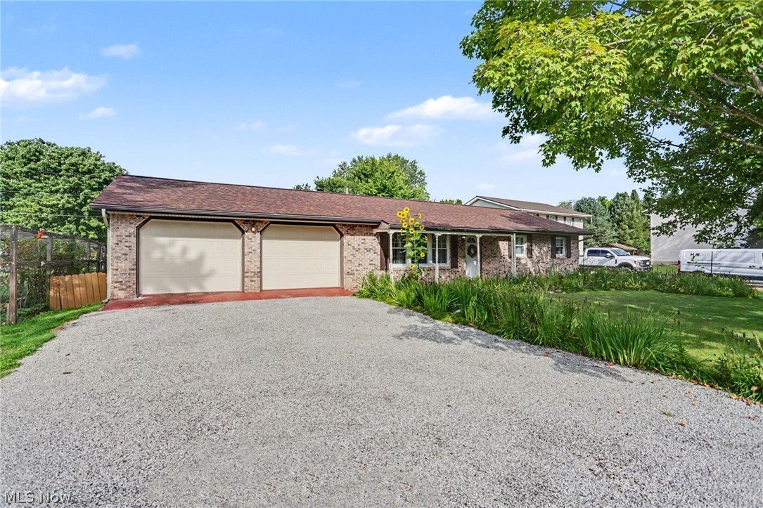 6065 Rollins Drive