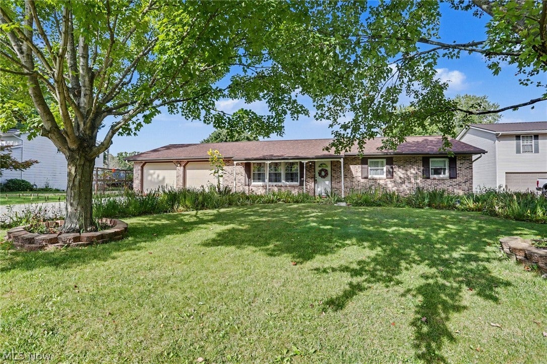 6065 Rollins Drive
