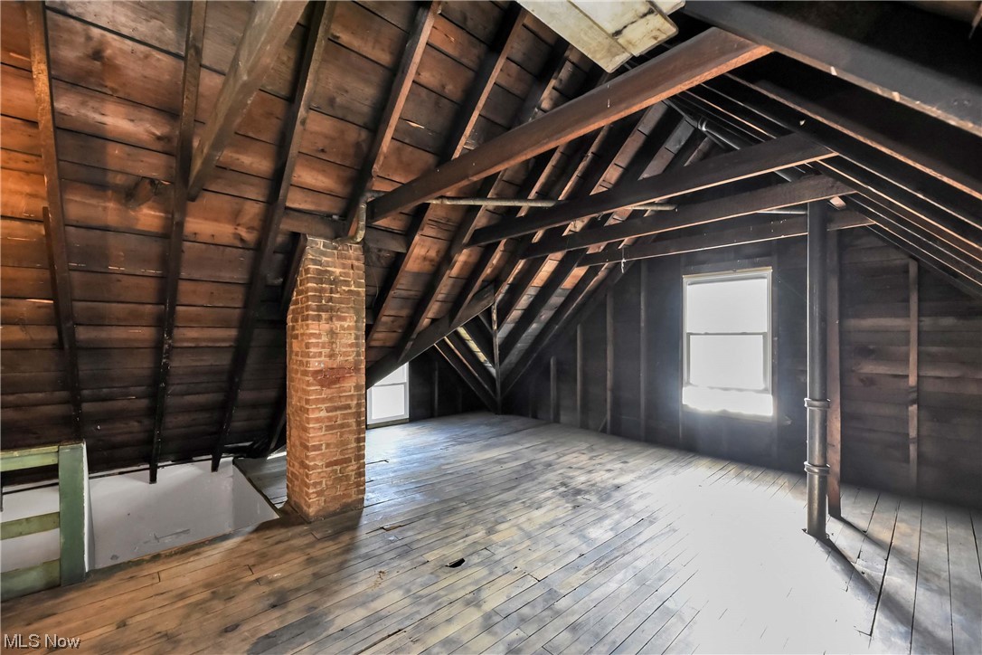 Dudley Baldwins Sub - Residential Income