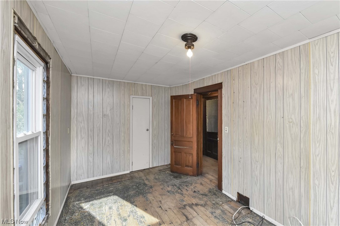 Dudley Baldwins Sub - Residential Income