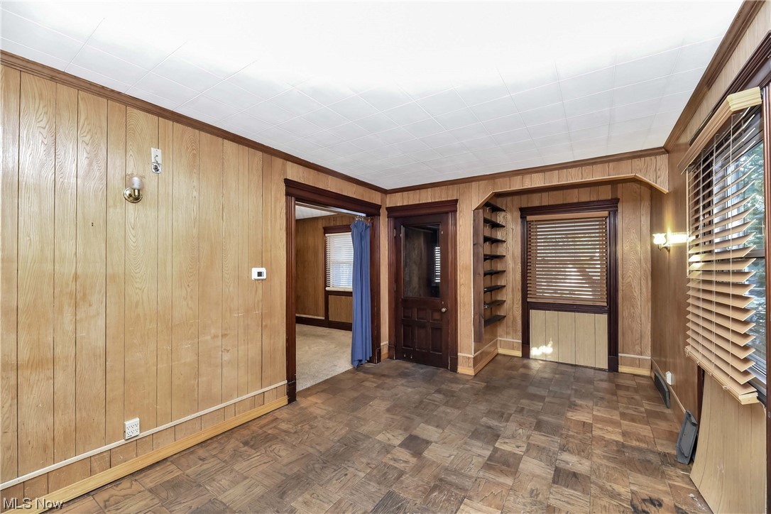 Dudley Baldwins Sub - Residential Income