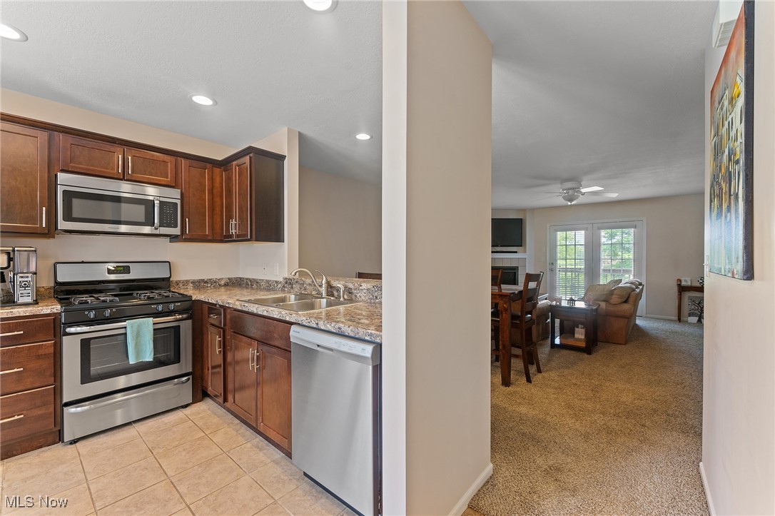 Hunters Run Condo - Residential