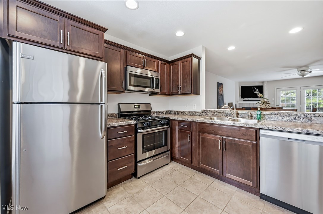 Hunters Run Condo - Residential