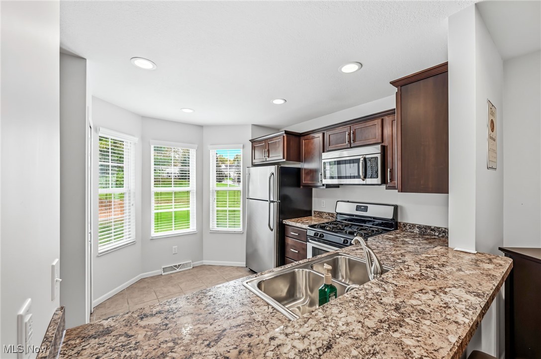 Hunters Run Condo - Residential