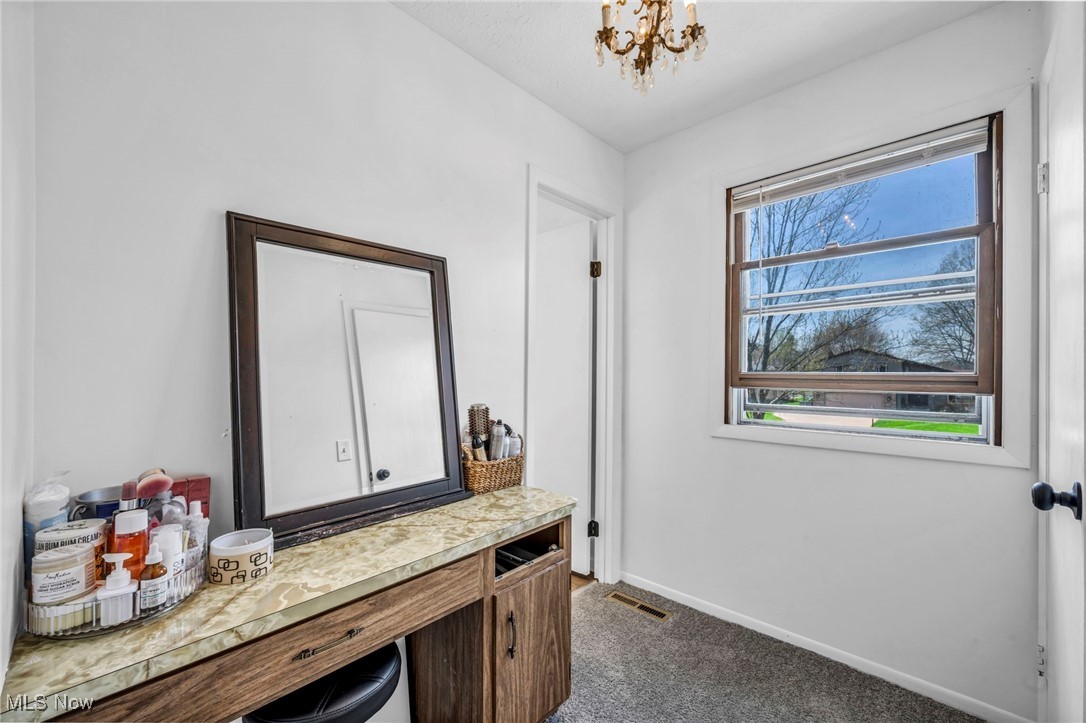 8381 Lorraine Drive, Strongsville, Ohio image 34