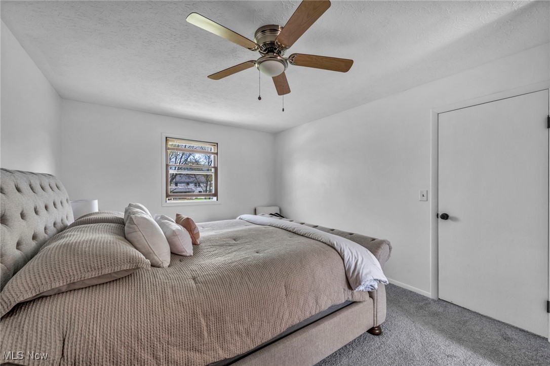 8381 Lorraine Drive, Strongsville, Ohio image 33