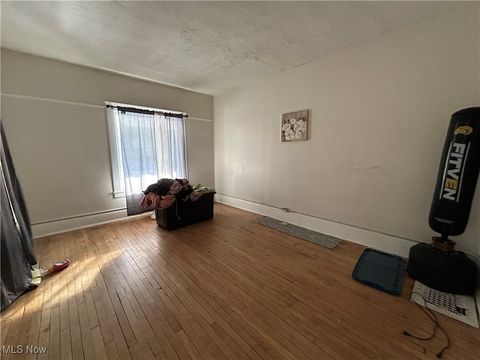 Tiny photo for 2806 Woodbridge Avenue, Cleveland, OH 44109 (MLS # 5183683)