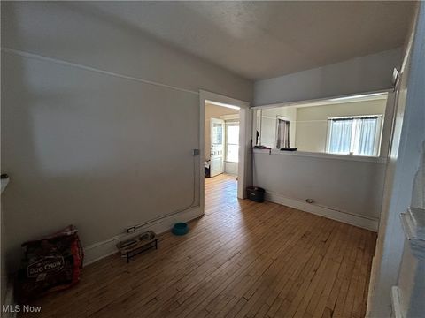 Tiny photo for 2806 Woodbridge Avenue, Cleveland, OH 44109 (MLS # 5183683)