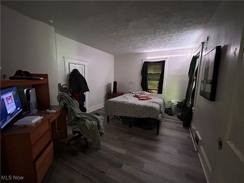 Tiny photo for 2806 Woodbridge Avenue, Cleveland, OH 44109 (MLS # 5183683)