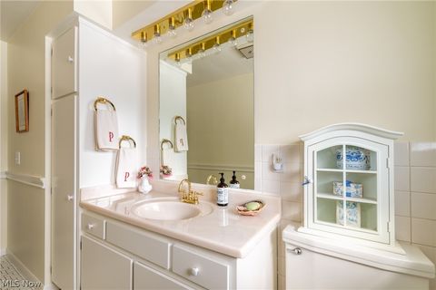 Tiny photo for 1641 Allen Drive, Westlake, OH 44145 (MLS # 5187198)