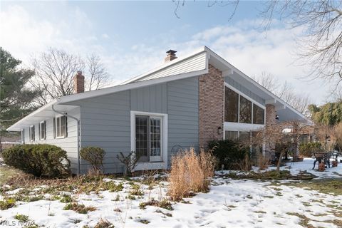 Tiny photo for 1641 Allen Drive, Westlake, OH 44145 (MLS # 5187198)