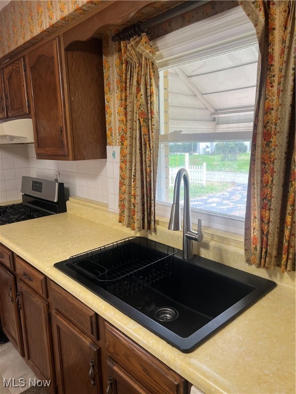 Je Comstocks Park Ave Heights - Residential