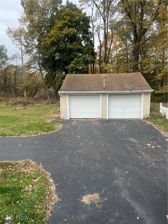 Je Comstocks Park Ave Heights - Residential