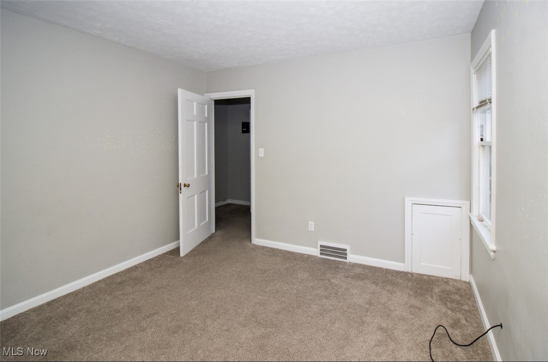 Edward Kneens - Residential Income