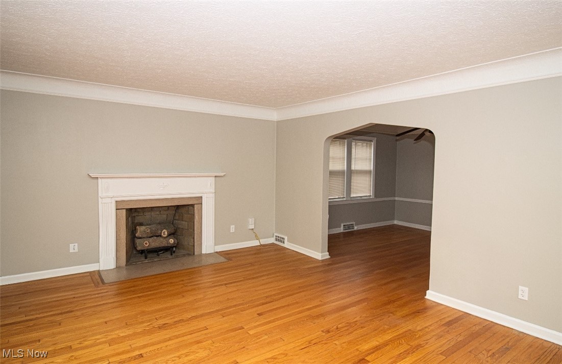 Edward Kneens - Residential Income