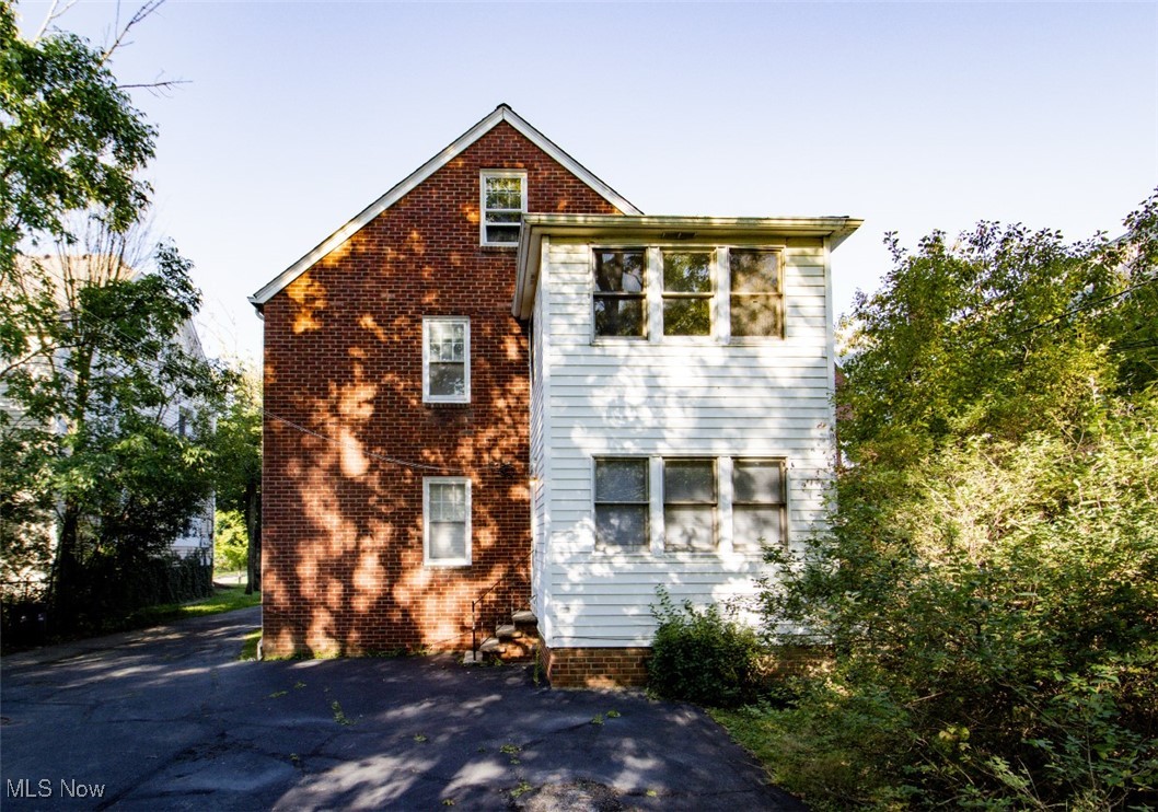 Edward Kneens - Residential Income