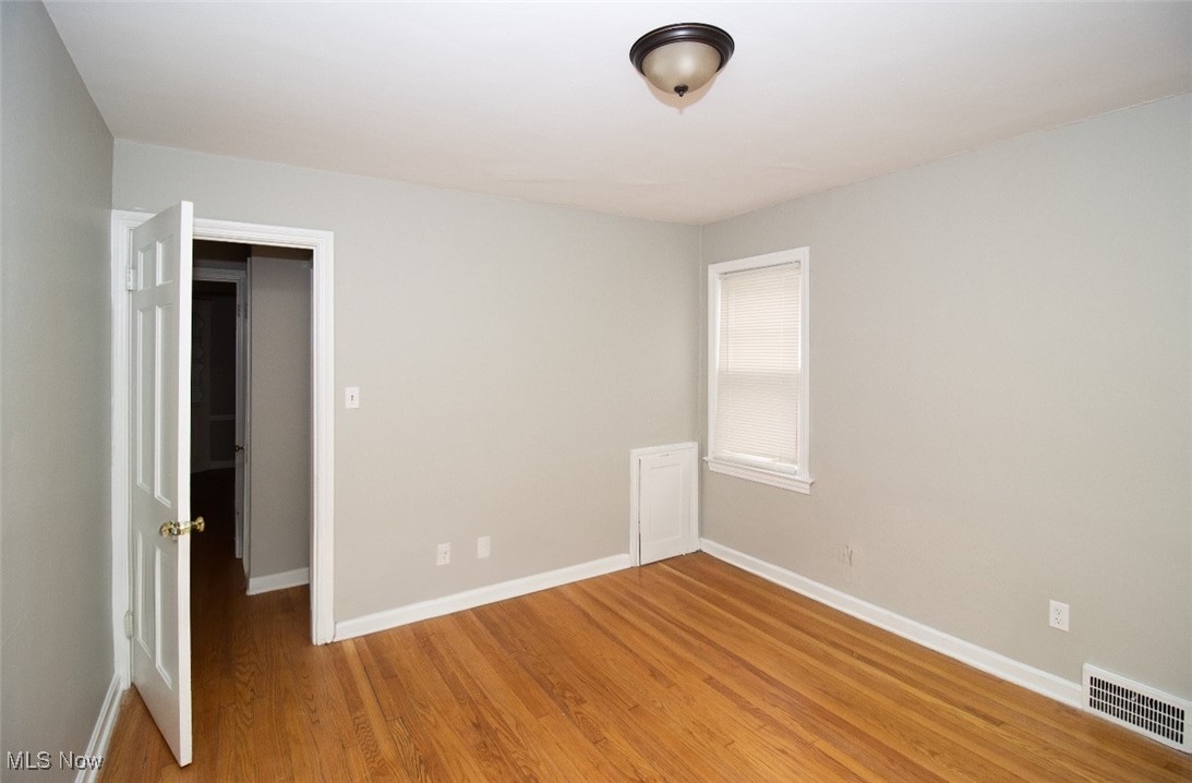 Edward Kneens - Residential Income