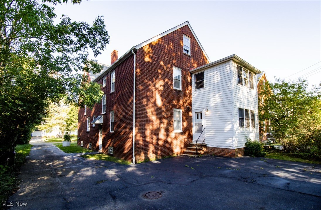 Edward Kneens - Residential Income