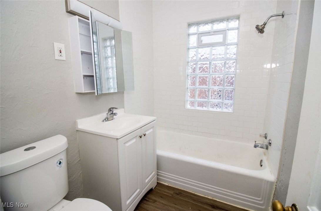 Edward Kneens - Residential Income