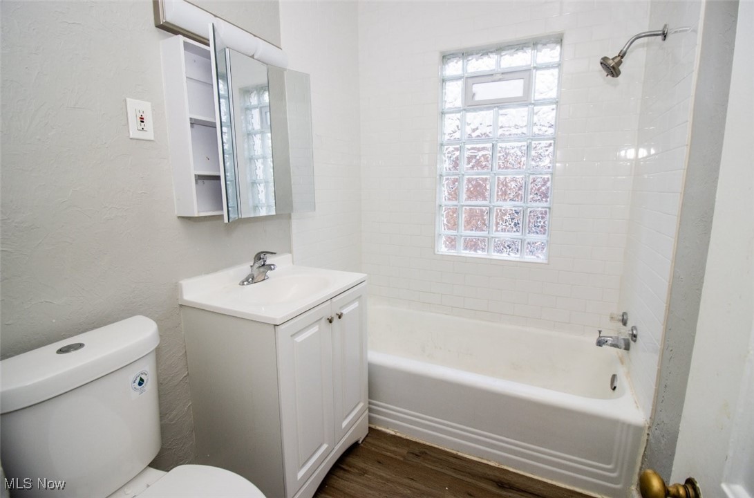 Edward Kneens - Residential Income