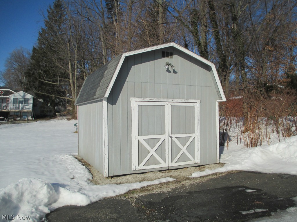 Zena Kent - Commercial Sale