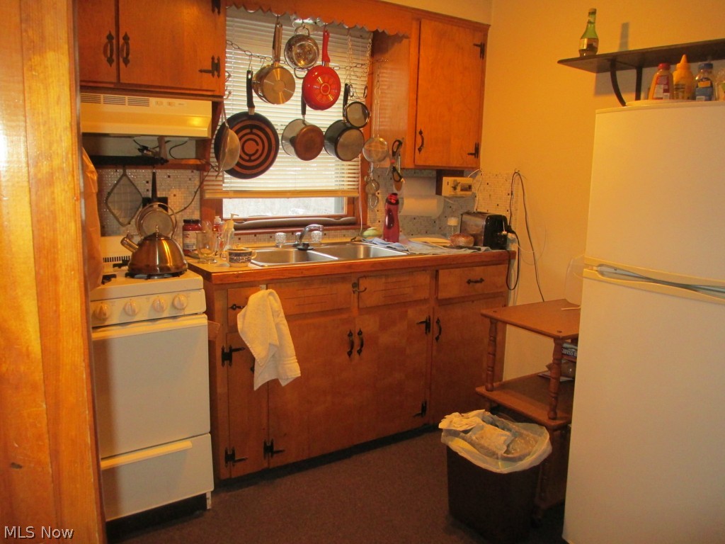 Zena Kent - Commercial Sale