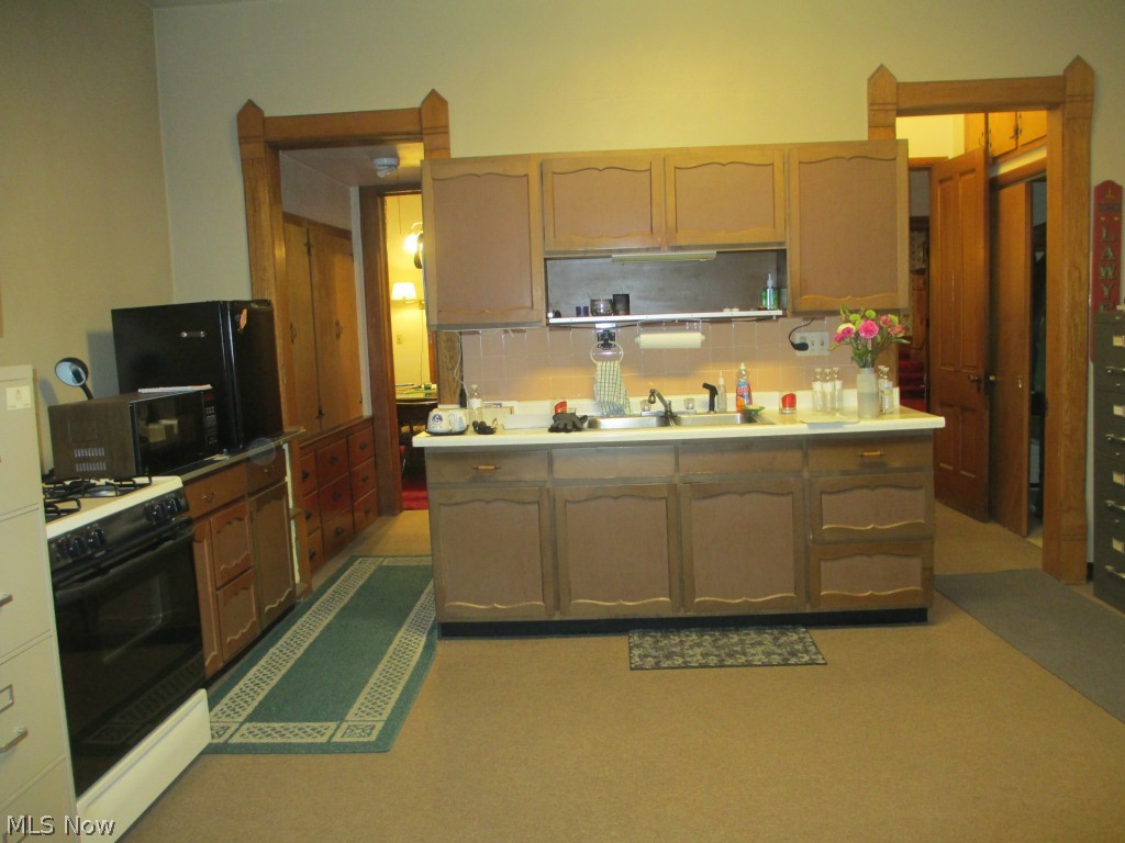 Zena Kent - Commercial Sale