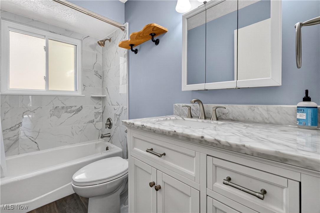 R M & Wilkoff & Co Parkview Su - Residential