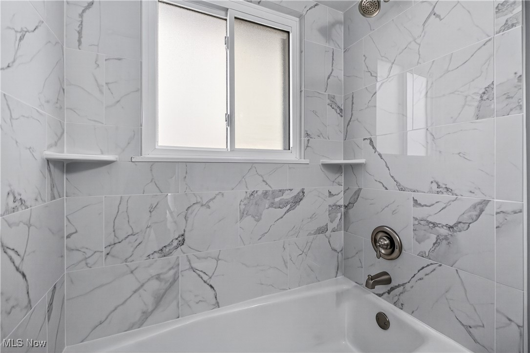 R M & Wilkoff & Co Parkview Su - Residential