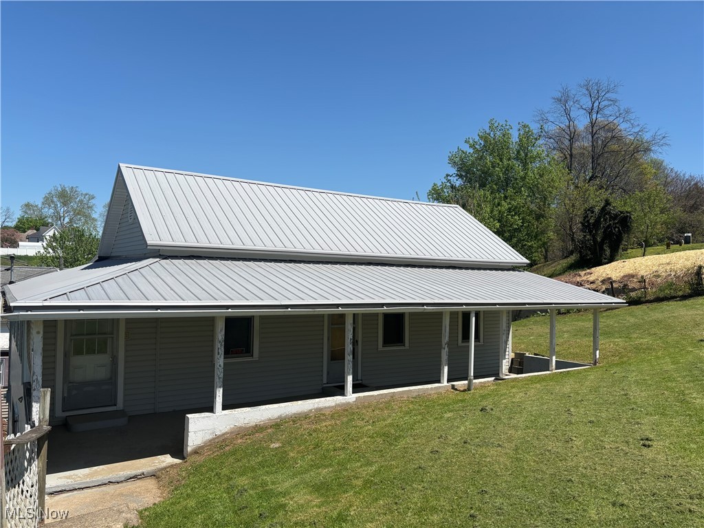 304 Poplar Street, Saint Marys, West Virginia image 2