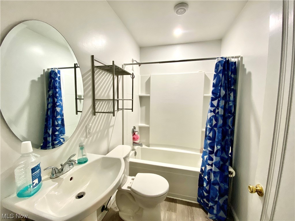 Lyon Park Div F - Residential