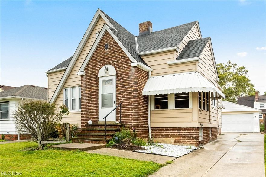 You have to check out this Awesome Cape Cod in Parma. Amazing curb appeal featuring five bedrooms two of which are on the main
floor. Also has one and one half bath the full bathroom is on the main level and the half bathroom is on the second level. First floor
features a large living room, a formal dining room which is right off of this spacious kitchen which has plenty of space to serve and
entertain. The upstairs has three bedrooms and the half bath, which with the right contractor could possibly be a full second bathroom.
The basement is full and unfinished with lots of open space. There is a four season porch as well for relaxing and enjoying some quiet
time. Paved drive way and a full two car detached garage. This home has very nice space for all. Schedule your private showing today!