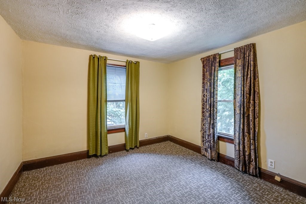 William T Sawyer & Bessi Voris - Residential