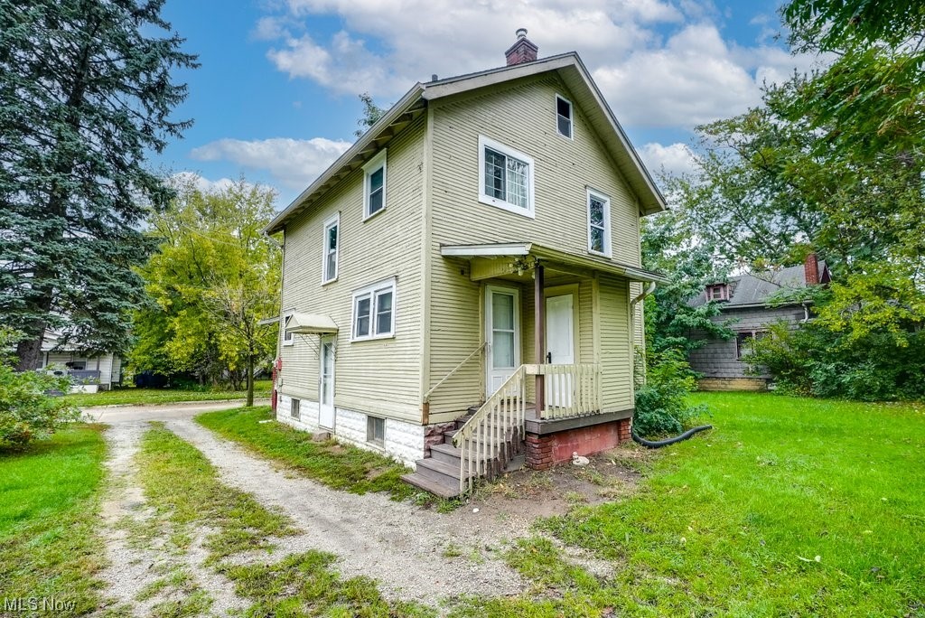 William T Sawyer & Bessi Voris - Residential