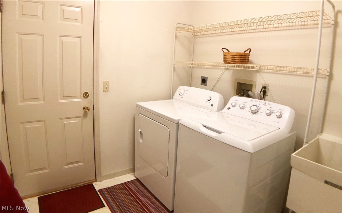 Westbury Greene Condo - Residential