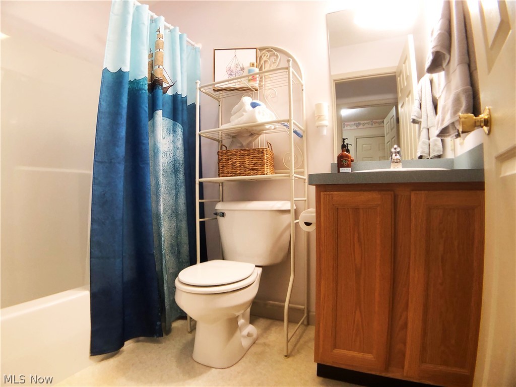 Westbury Greene Condo - Residential