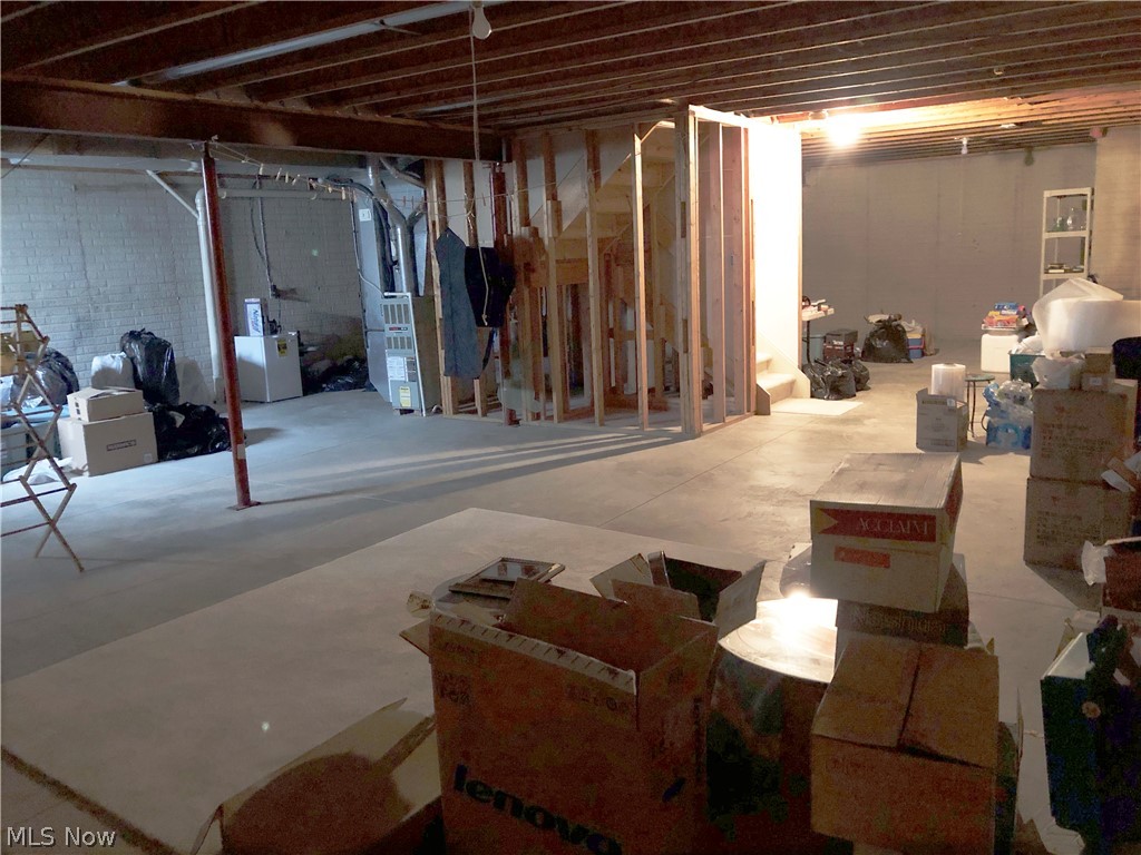 Westbury Greene Condo - Residential