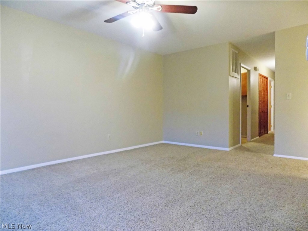 Blue Grass Manor - Residential